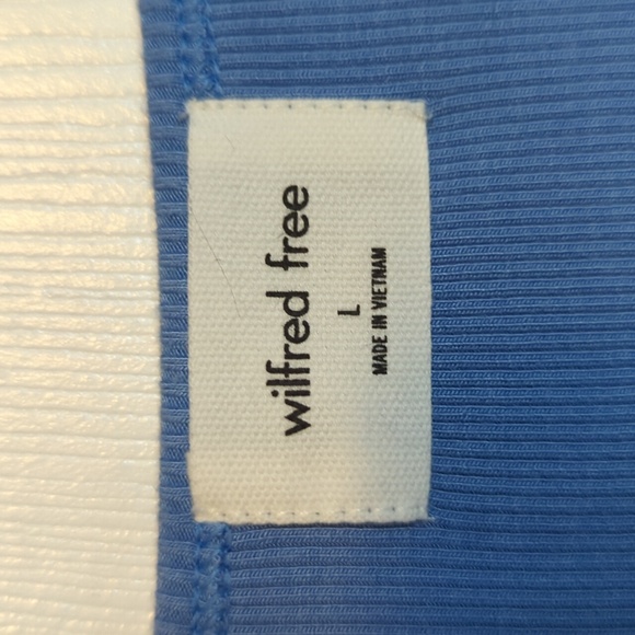 Wilfred Iconic Blue Long sleeve shirt NWT - Picture 2 of 3